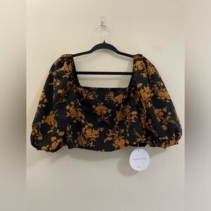 NWT‎ SHEIN Sweetheart Puffy Sleeve Floral Crop Top - L